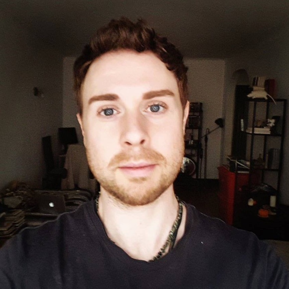 Meet your Posher, Jehru - Picture 1 of 1